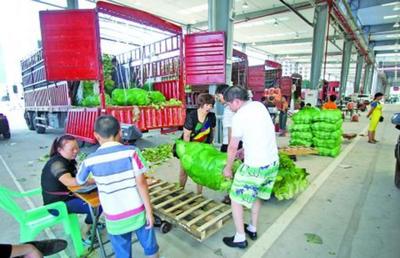 双福农产品批发市场受疫情防控暂停营业 重庆市启动应急预案做好蔬菜水果市场保供稳价